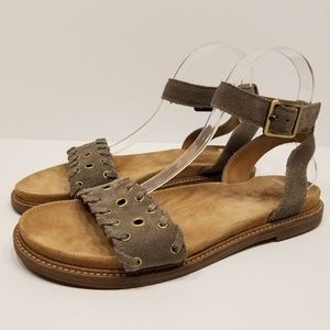 GUC Clarks Artisan Gladiator Sandals sz 9